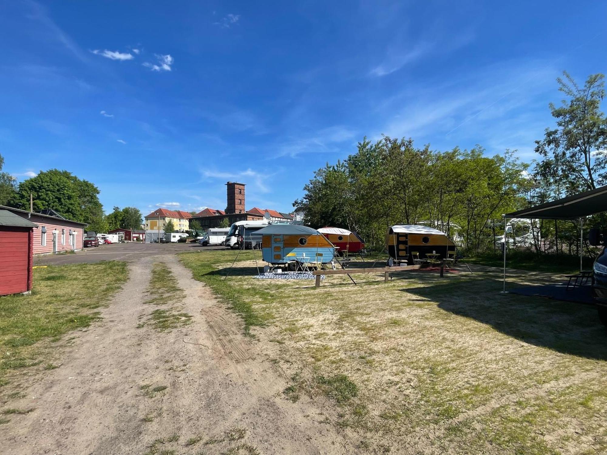 Cabrio-Wohnwagen Hotel Brandenburg  Luaran gambar